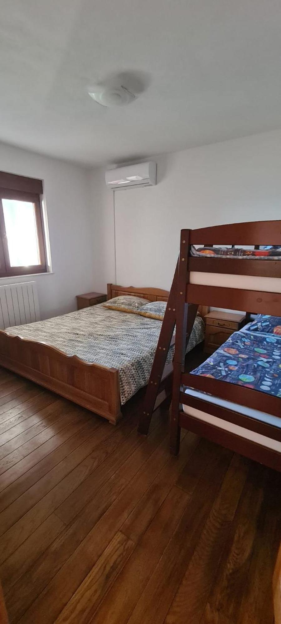 Apartments Klara Novi Vinodolski Bagian luar foto